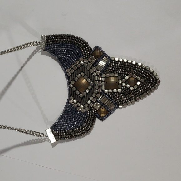 Vintage-Inspired Silver Mosaic Statement Necklace - Women's Fashion Jewelry - Picture 10 of 10